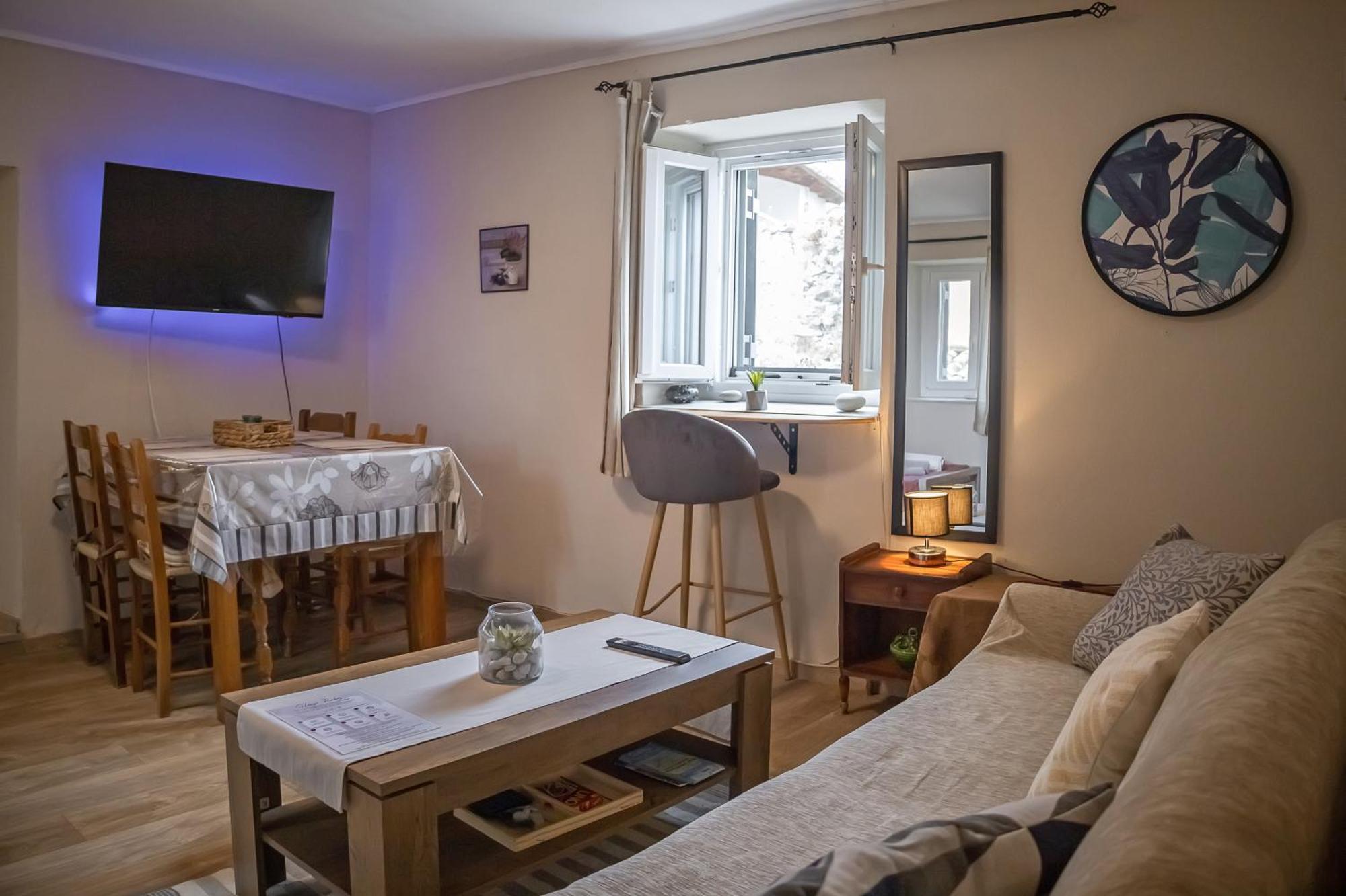 Auntie Katie'S House Apartment Giannádes Екстериор снимка
